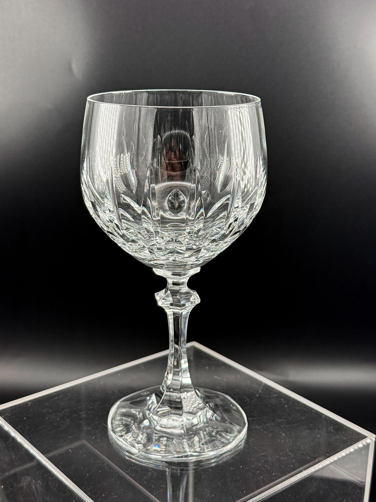 Schott-Zwiesel Gardone Water Goblet with Patterned Bowl and Faceted Stem, Sold Individually