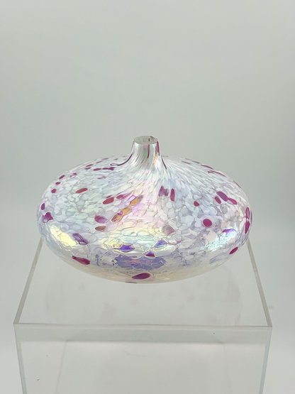 1995 Roger Vines MSH Art Glass Oil Lamp in Iridescent Pink and White with Mount St. Helens Ash, Signed