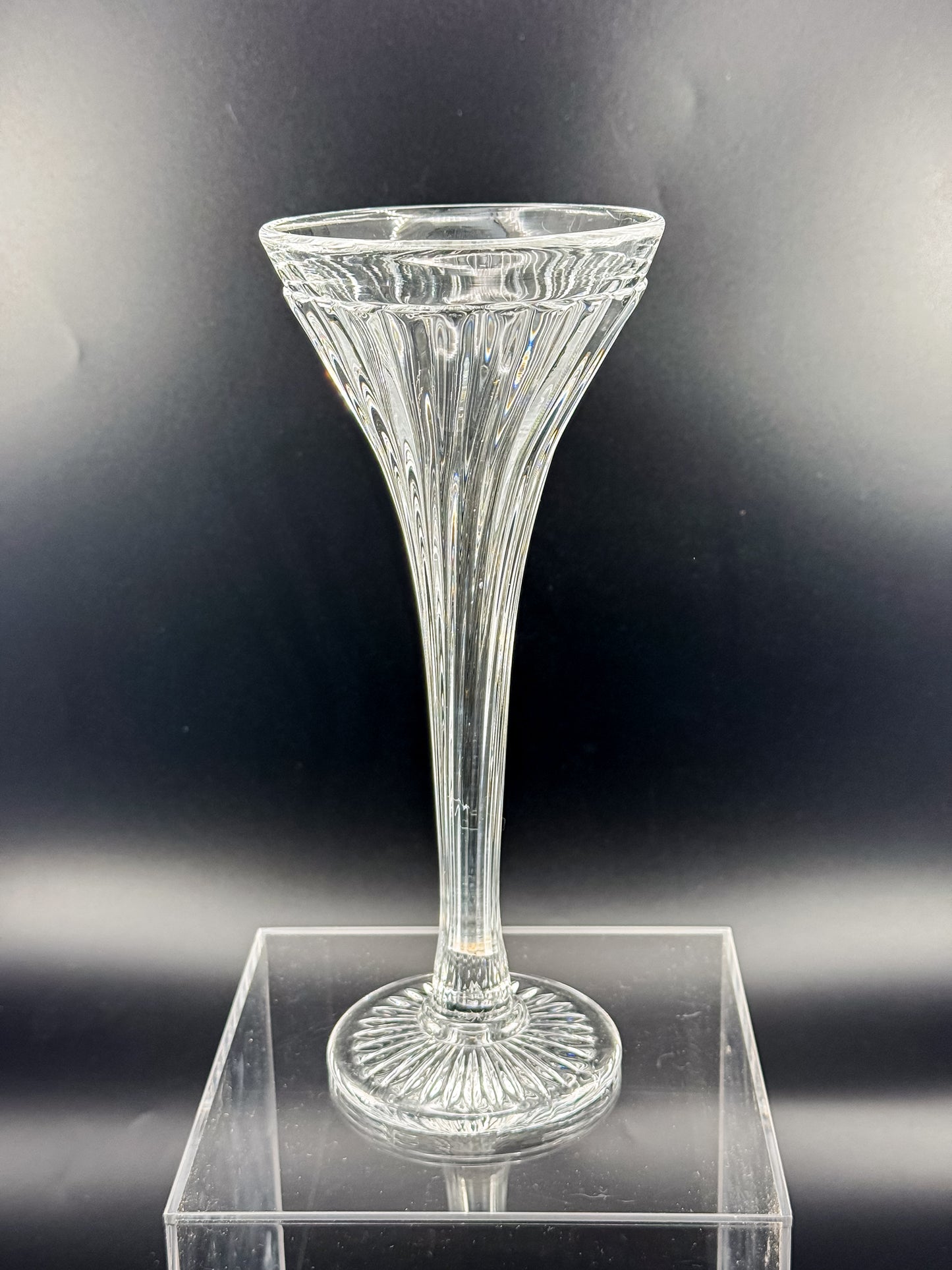Vintage New Martinsville Fluted Trumpet Shelf Support Vase, Ribbed Clear Glass Shelf Divider Bud Vase, Starburst Base