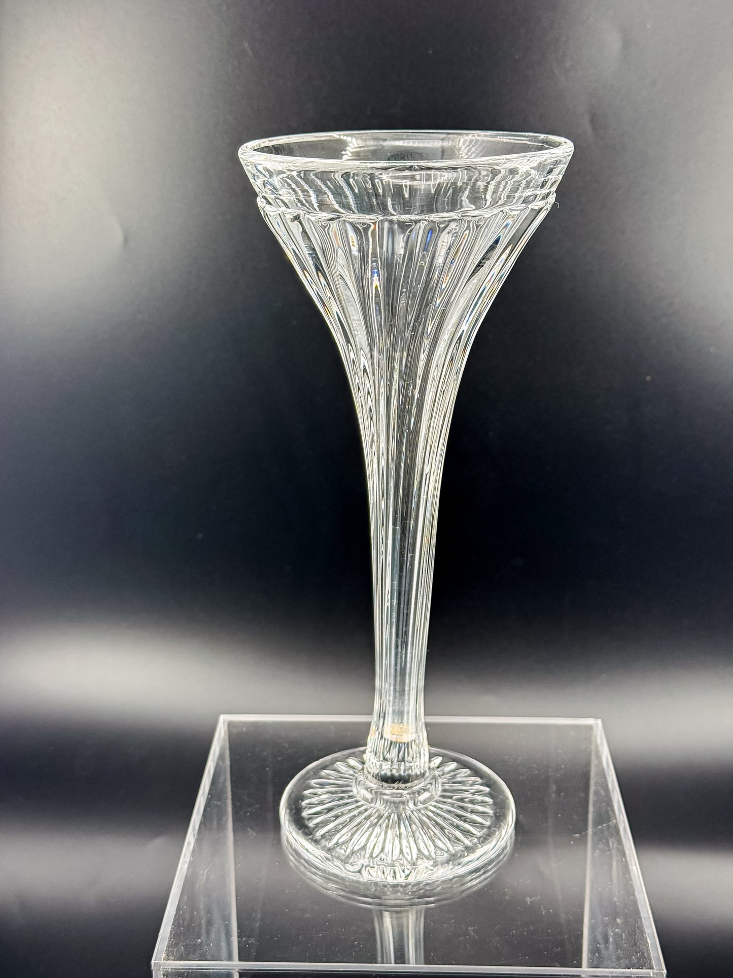 Vintage New Martinsville Fluted Trumpet Shelf Support Vase, Ribbed Clear Glass Shelf Divider Bud Vase, Starburst Base