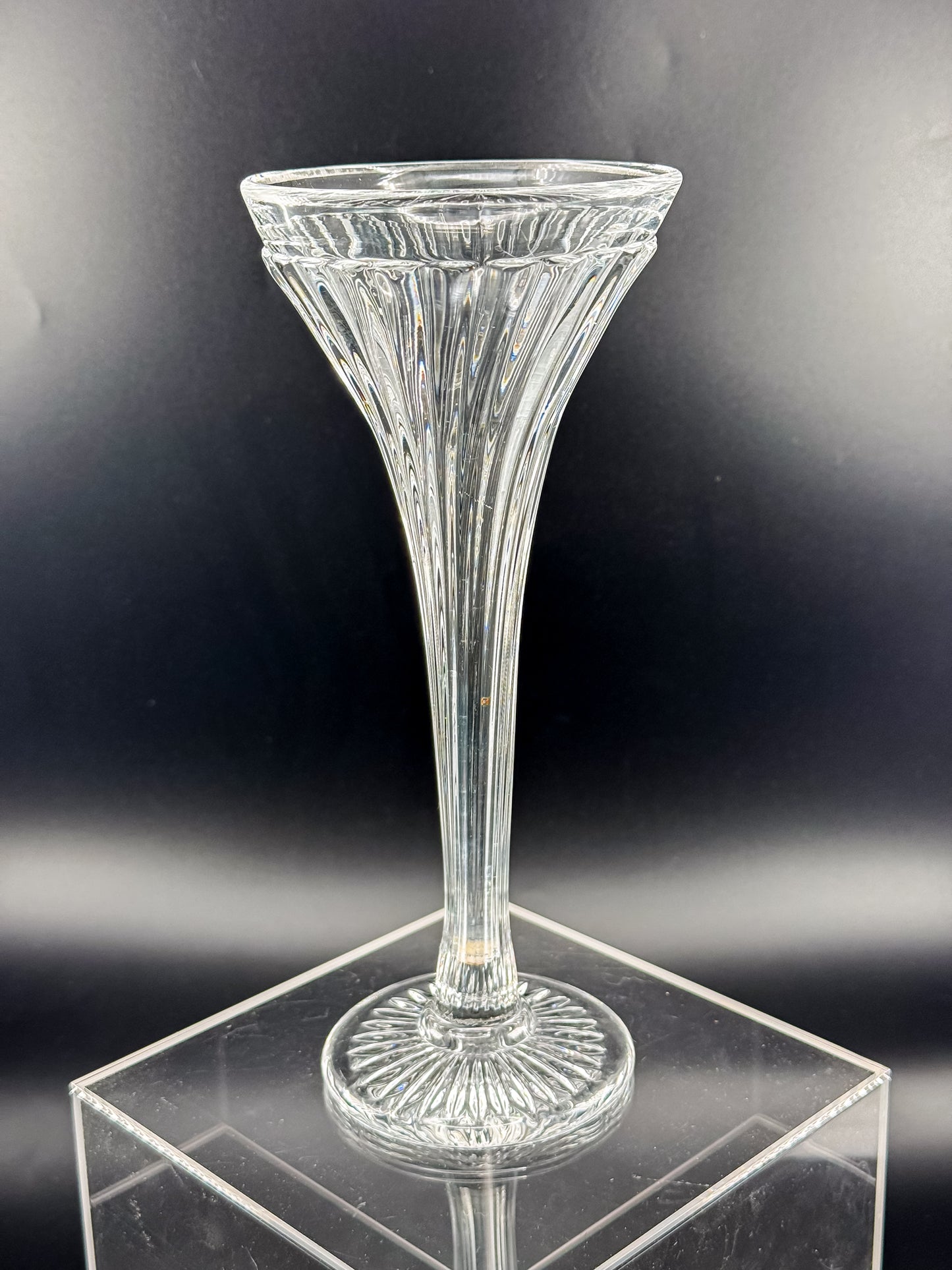 Vintage New Martinsville Fluted Trumpet Shelf Support Vase, Ribbed Clear Glass Shelf Divider Bud Vase, Starburst Base