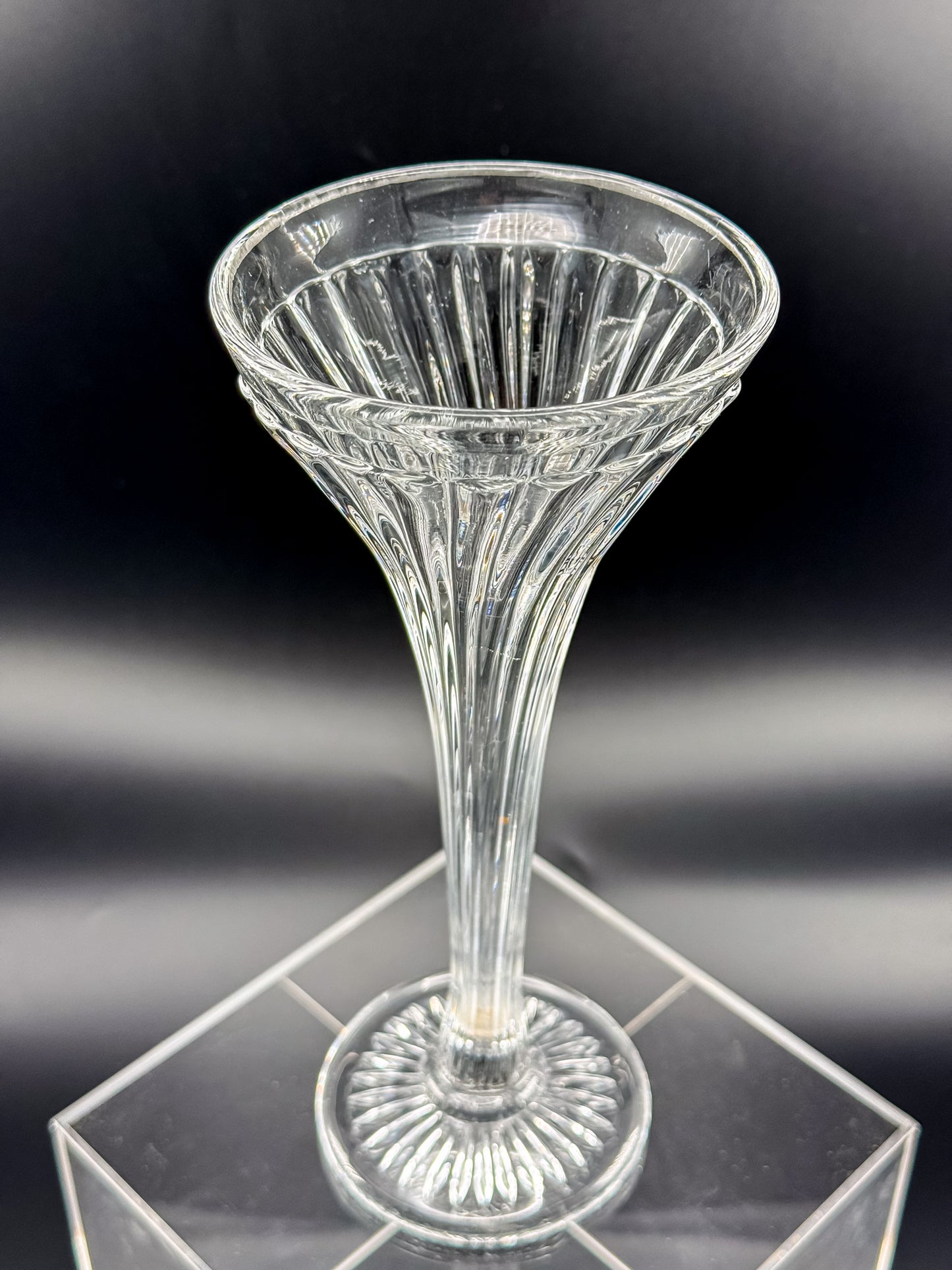Vintage New Martinsville Fluted Trumpet Shelf Support Vase, Ribbed Clear Glass Shelf Divider Bud Vase, Starburst Base