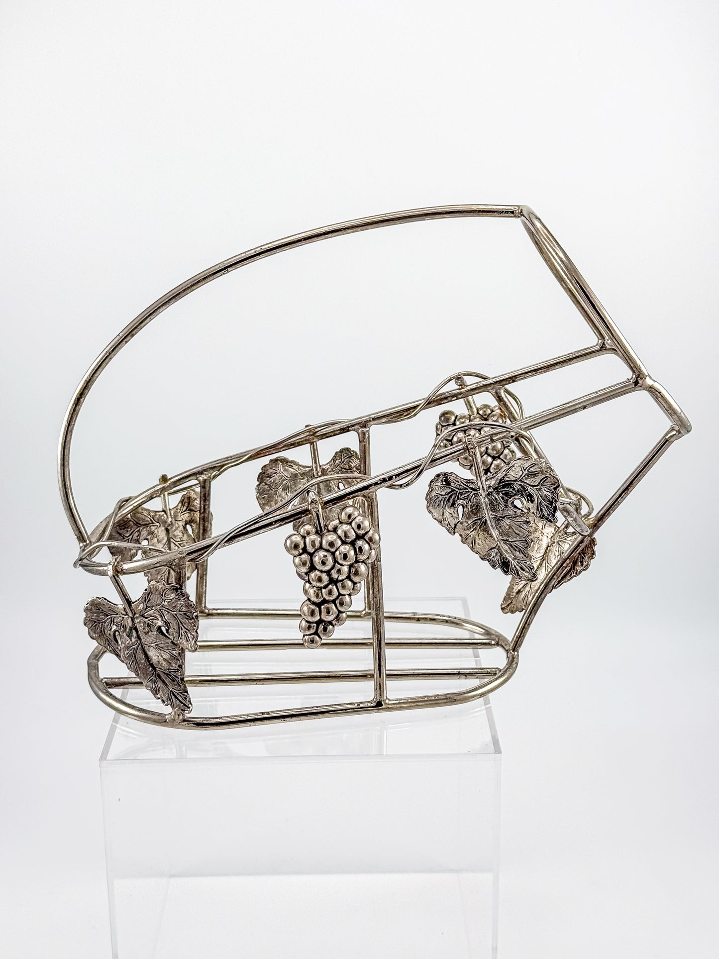 Vintage Godinger Silver Plated Wine Bottle Cradle with Grapevine Motif, Ornate Vine Leaf and Grape Cluster Wine Server