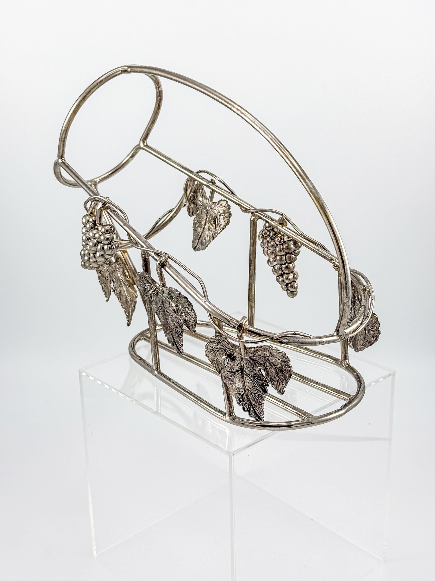 Vintage Godinger Silver Plated Wine Bottle Cradle with Grapevine Motif, Ornate Vine Leaf and Grape Cluster Wine Server