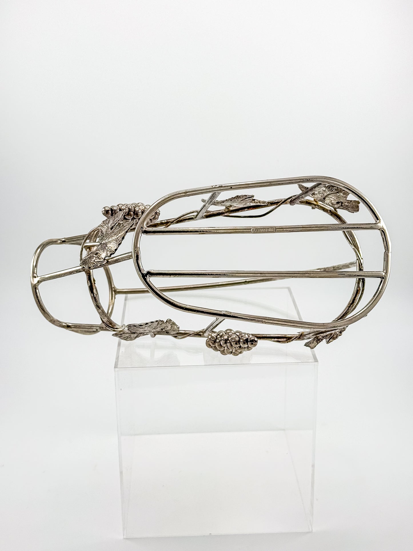 Vintage Godinger Silver Plated Wine Bottle Cradle with Grapevine Motif, Ornate Vine Leaf and Grape Cluster Wine Server