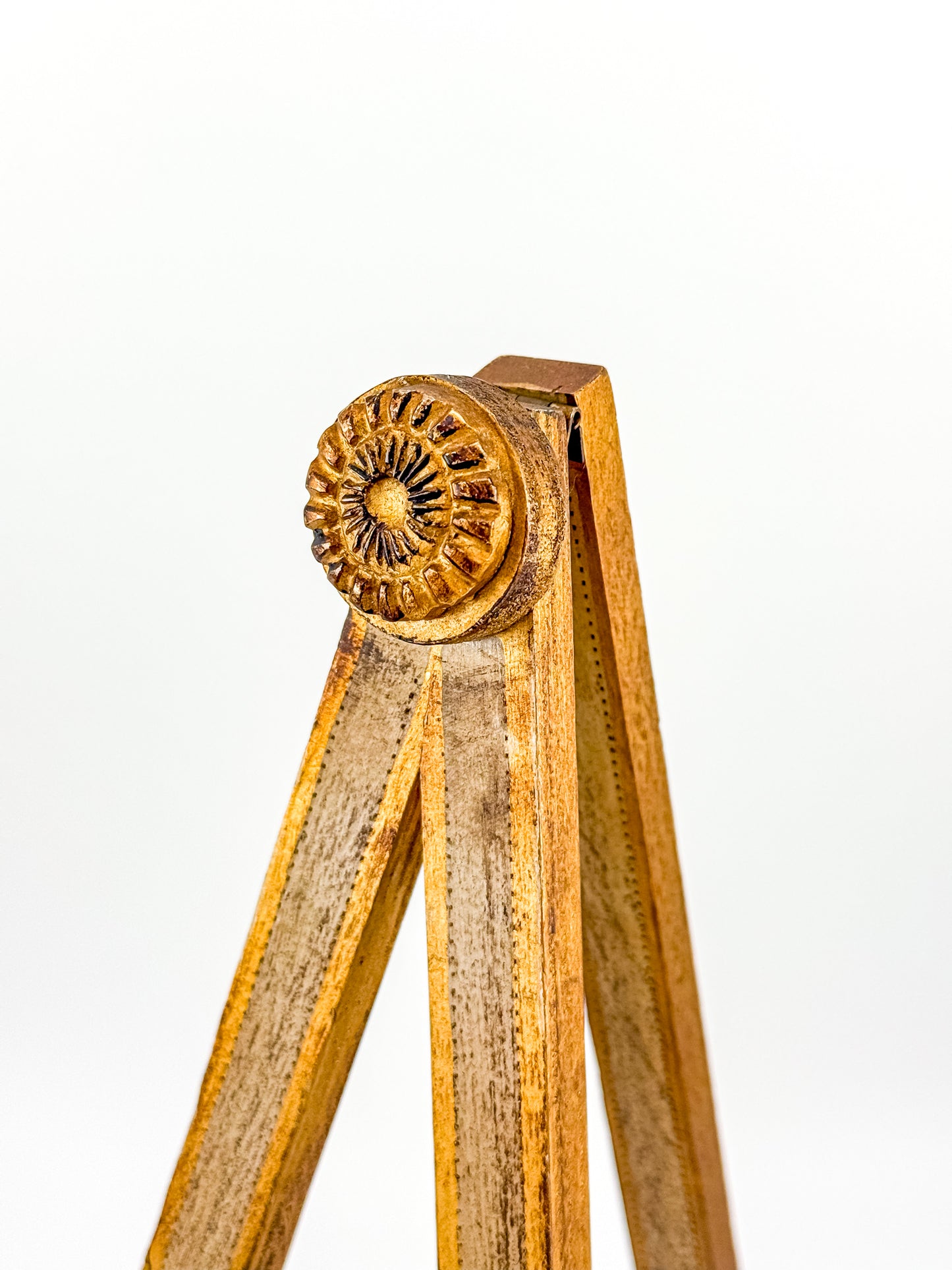 Vintage Florentine Style Wood Tabletop Easel with Gold Patina, Carved Rosette Pivot and Scrolled Feet, Art Stand Picture Holder