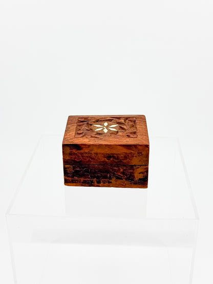 Vintage Carved Wood Trinket Box — Floral Relief & Inlay Lid, Blue Velvet Interior