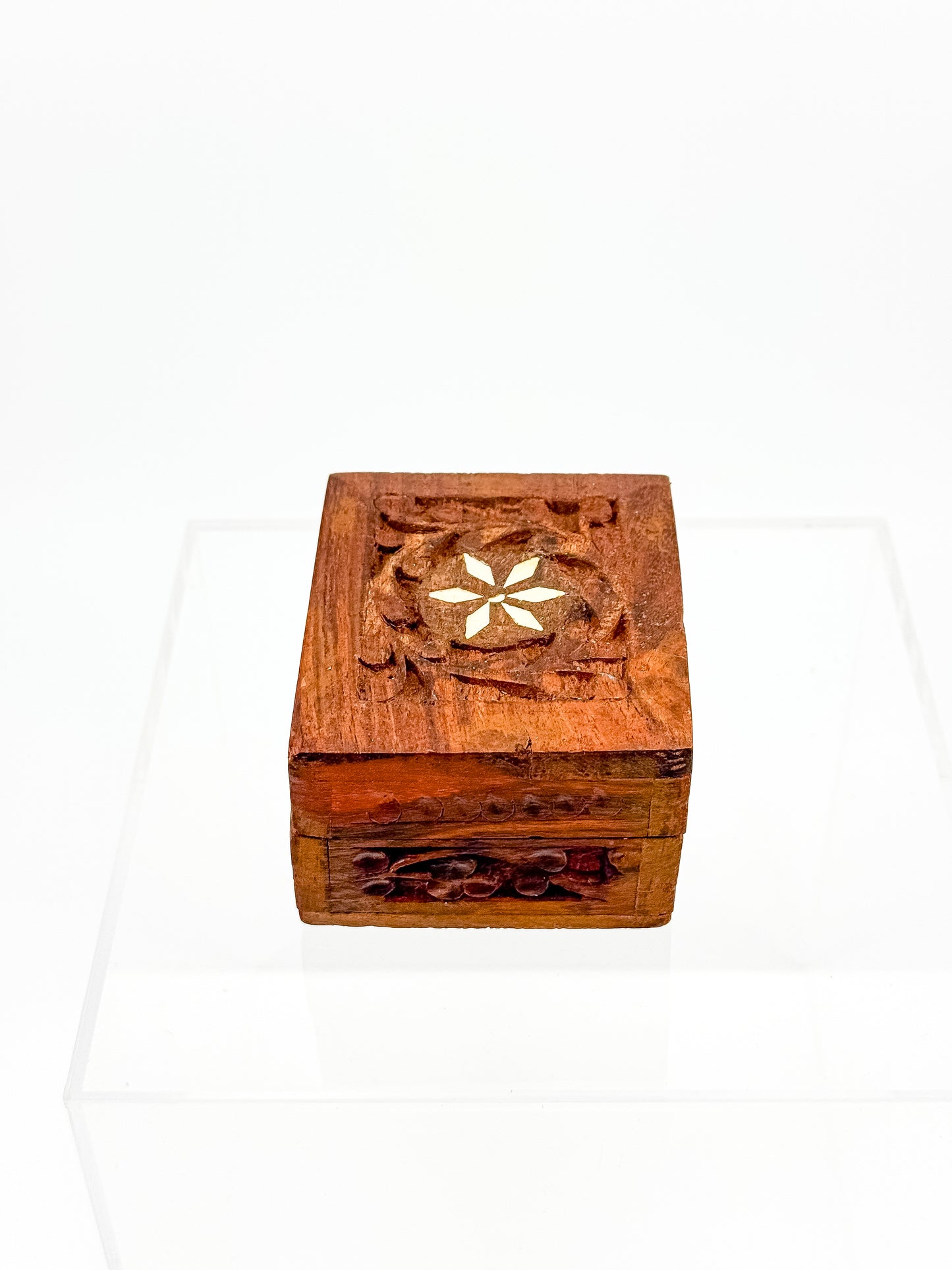Vintage Carved Wood Trinket Box — Floral Relief & Inlay Lid, Blue Velvet Interior