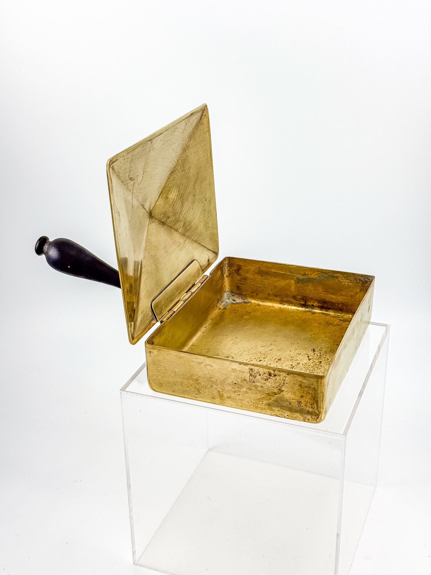 Vintage Unionair USA Brass Silent Butler — Pyramid Lid, Ebonized Wood Handle