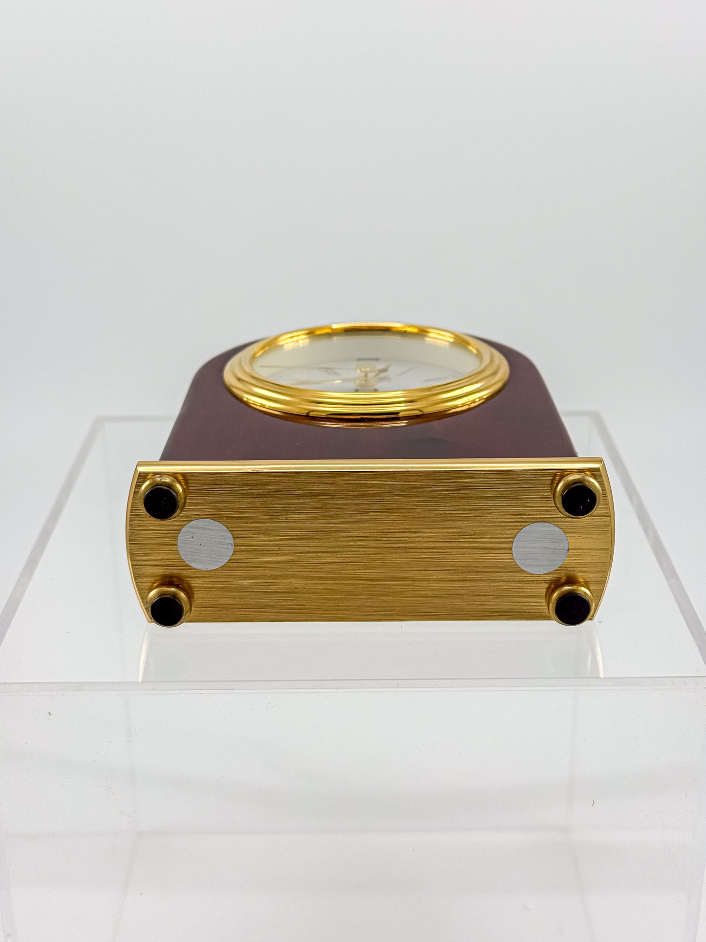 Vintage Danbury Mahogany Arch Desk Clock — Quartz, Gold-Tone Brass Base
