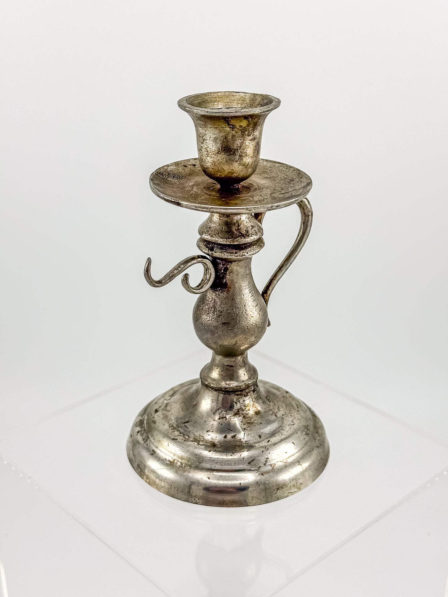 Pewter Repro Works 1995 Colonial Style Handled Chamberstick Candleholder