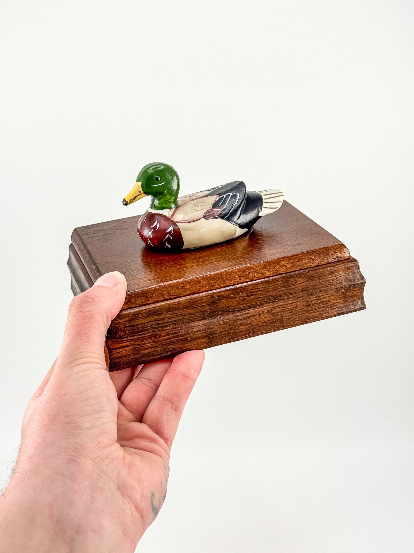 Vintage Mahogany Double Playing Card Box — Hand-Painted Mallard Duck Lid, Two Sealed Decks