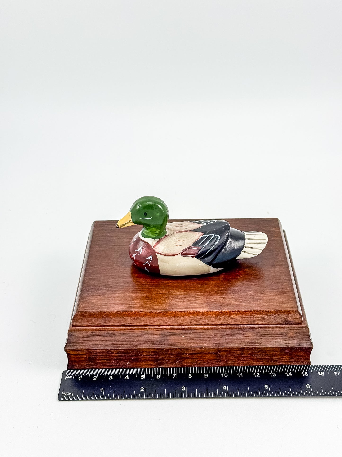 Vintage Mahogany Double Playing Card Box — Hand-Painted Mallard Duck Lid, Two Sealed Decks